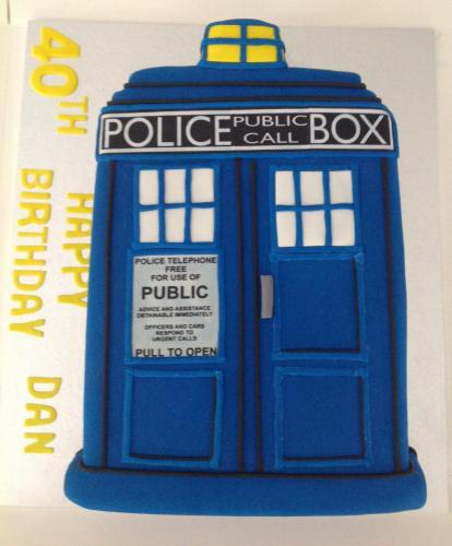 40 Dr Who Tardis Telephone Box Adult Birthday